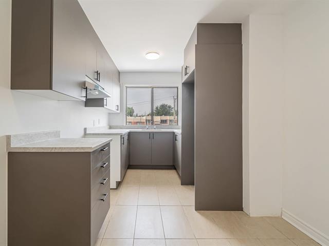 Apartment for rent in St. Leonard's, Quebec