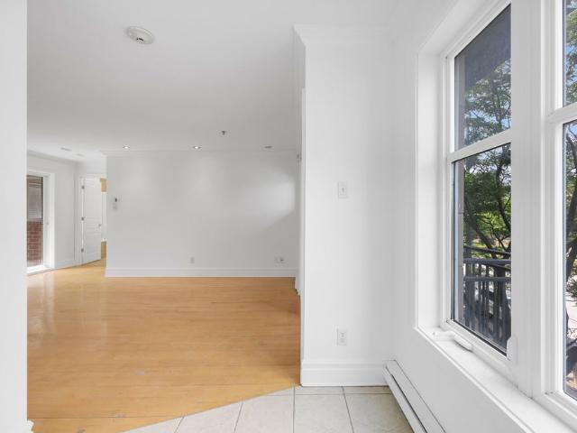 Apartment for rent in St. Leonard's, Quebec