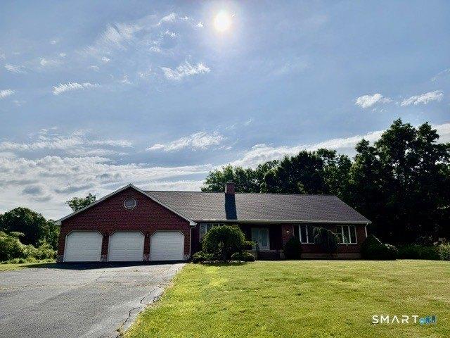 House for sale in Southington, Connecticut