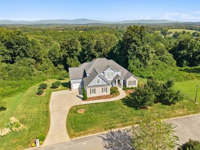 House for sale in Cohutta, Georgia