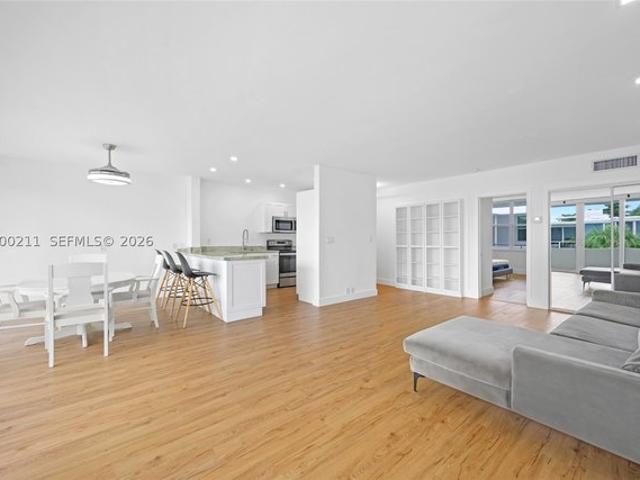 Condo for sale in Bal Harbour Village, Miami-Dade County