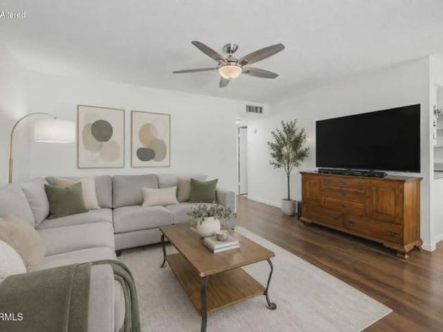 Townhouse for sale in Peoria, Arizona