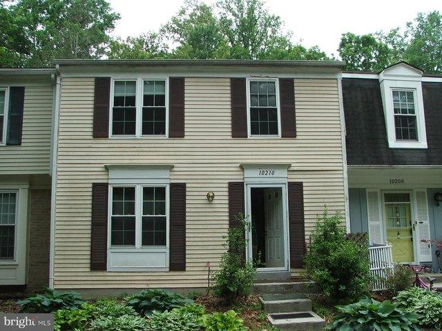 Townhouse for sale in Virginia