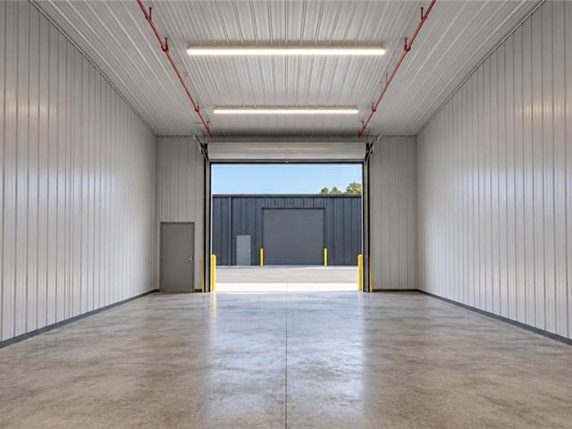 Commercial for sale in Tarrytown, Kansas City