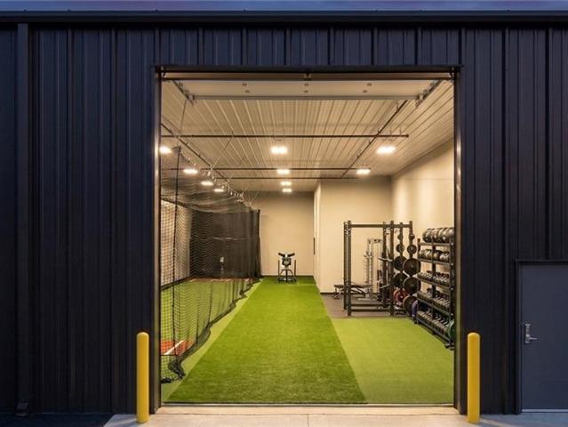 Commercial for sale in Tarrytown, Kansas City
