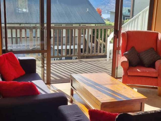 House for rent in Otakou