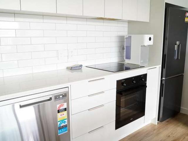 Apartment for rent in Penrose