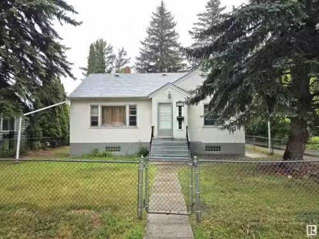 House for sale in Wedgewood, Alberta