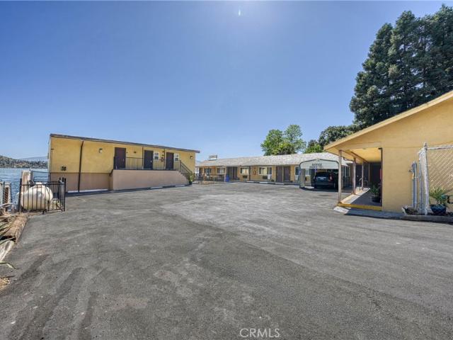 Commercial for sale in Clearlake Oaks