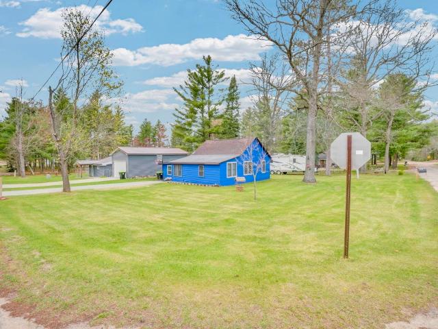 House for sale in Saint Helen, Michigan