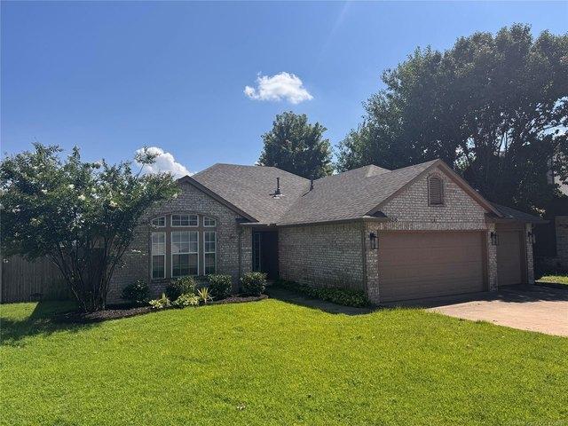 House for sale in Bixby, Oklahoma
