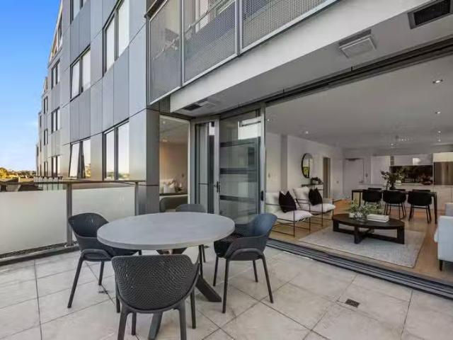Apartment for sale in Takapuna