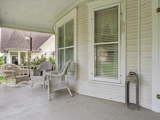House for sale in Mchenry, Illinois