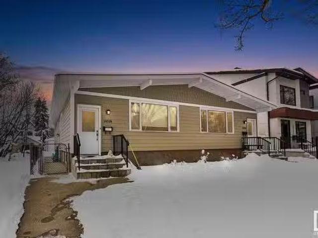 House for sale in Wedgewood, Alberta