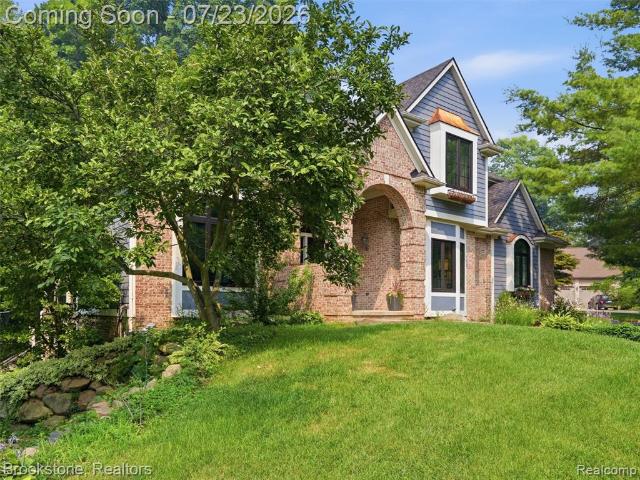 House for sale in Davisburg, Michigan