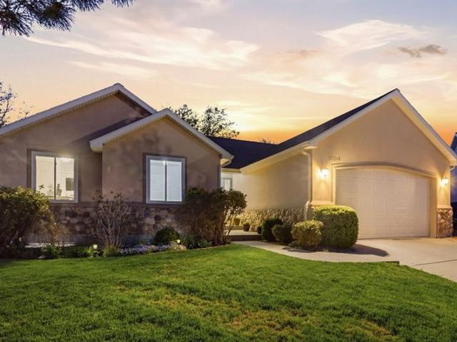House for sale in Sandy, Utah