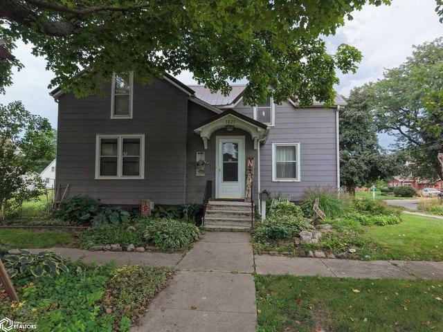 House for sale in Ackley, Iowa