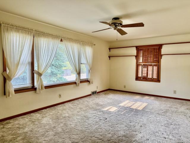 House for sale in Peru, Illinois