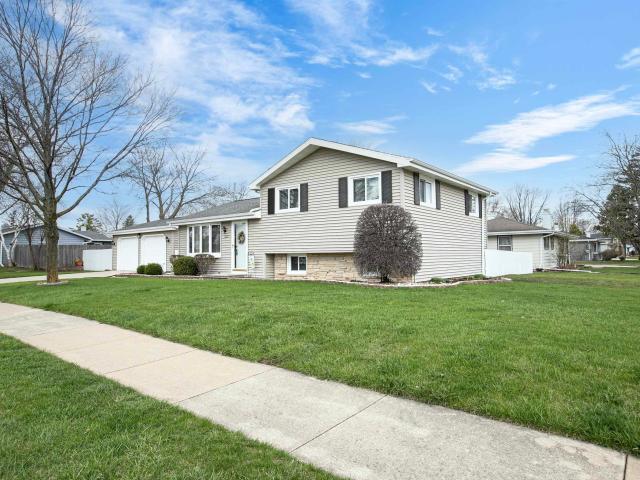 House for sale in Neenah, Wisconsin