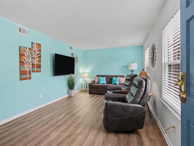 Condo for sale in Virginia