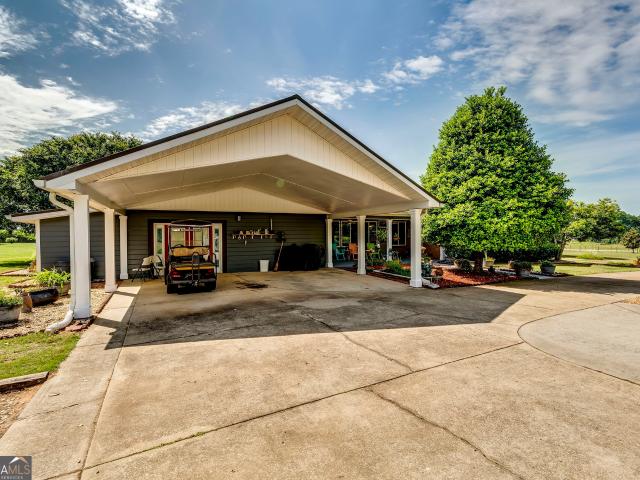 House for sale in Newborn, Georgia