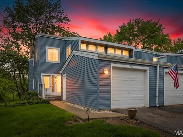 Townhouse for sale in Lake Saint Louis, Missouri