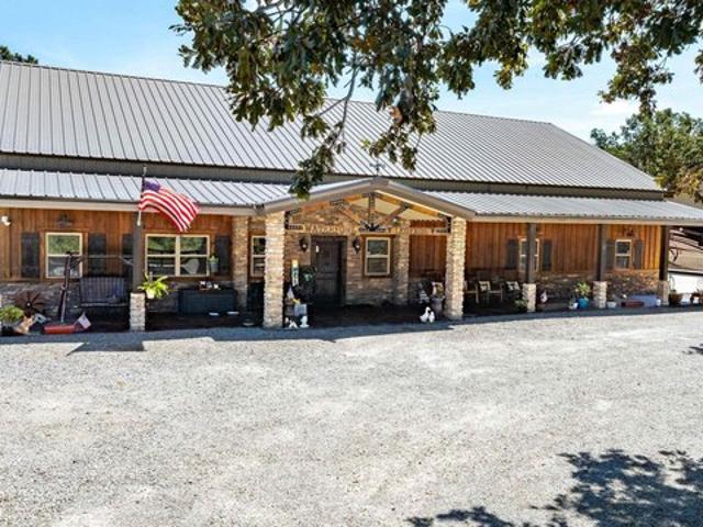 House for sale in Ark