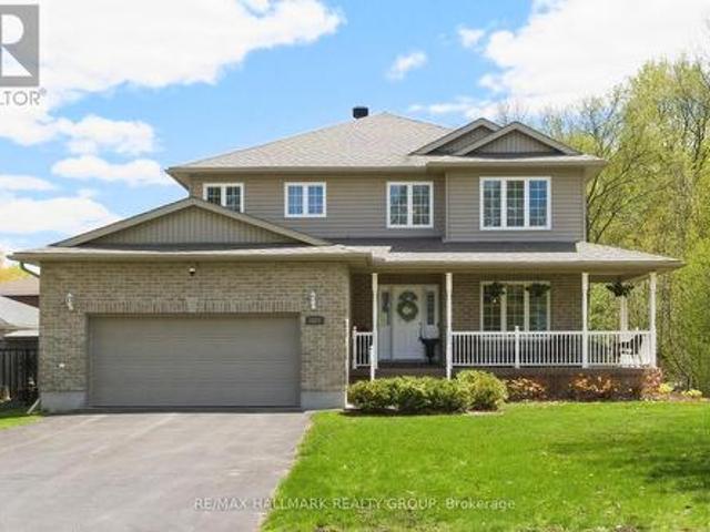 House for sale in Brockville, Ontario