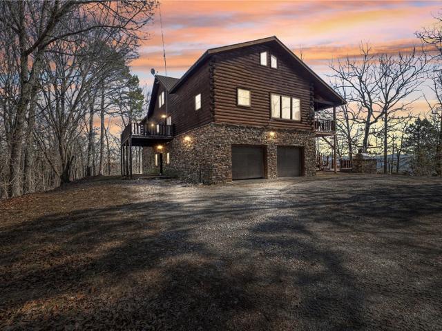 House for sale in Ark