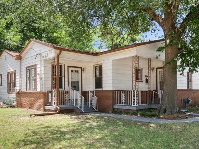 House for sale in Navarro, Texas