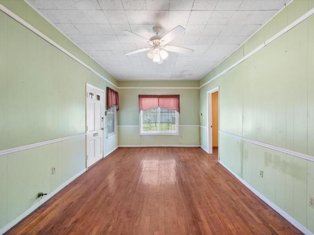 House for sale in Navarro, Texas