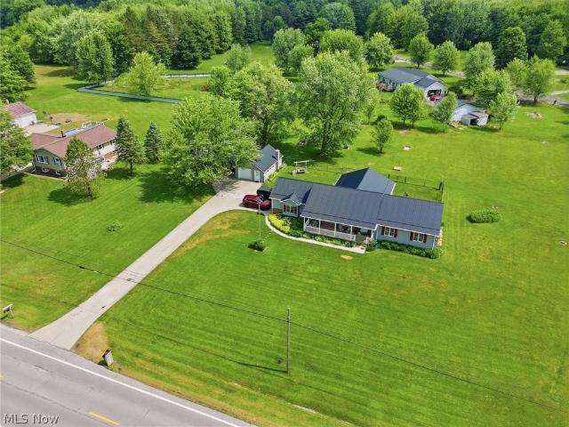 House for sale in Jefferson, Ohio
