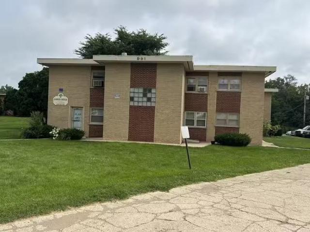 Condo for rent in Aurora