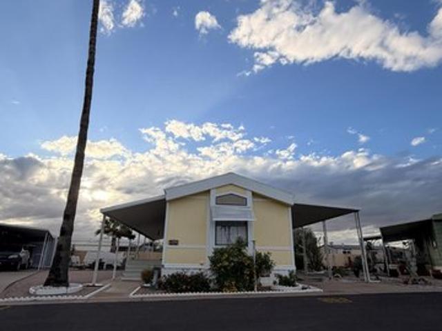 House for sale in Apache Junction, Pinal County