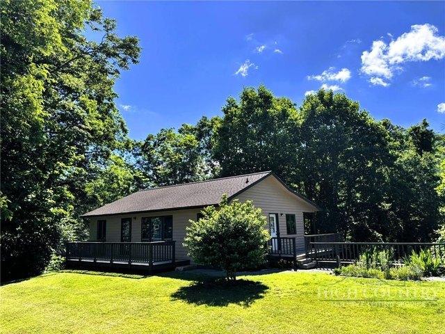House for sale in Avery, North Carolina