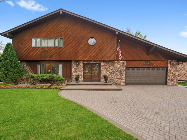 House for sale in Palos Hills, Illinois