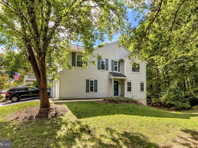 Townhouse for sale in Burke, Fairfax County