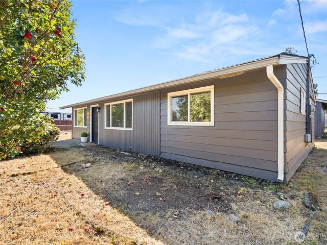 House for sale in Lakewood, Washington