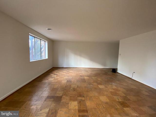 Condo for sale in Bethesda, Maryland