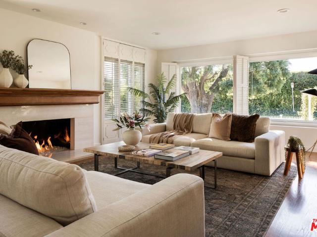 House for sale in Canoga Park, California