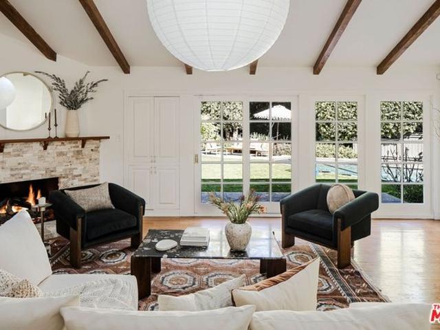 House for sale in Canoga Park, California