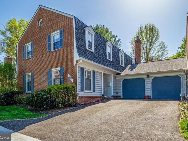 Townhouse for sale in Potomac, Maryland