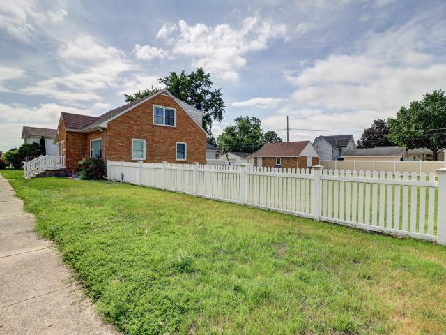 House for sale in Whiteside, Illinois