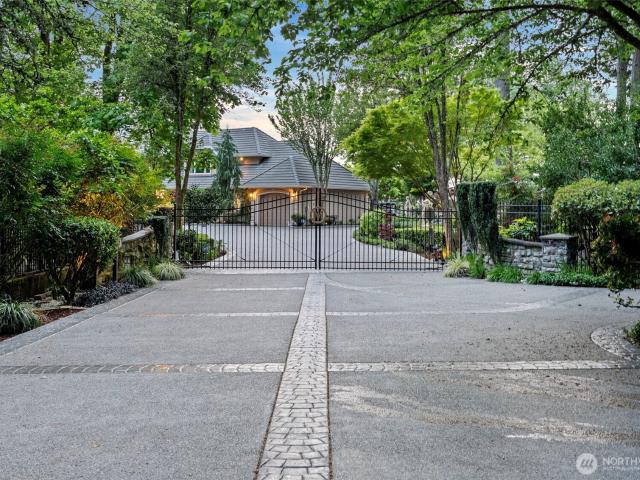 House for sale in Fox Island, Washington