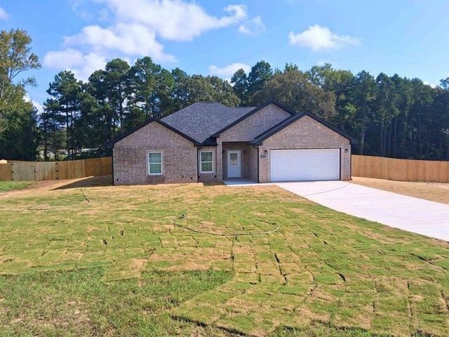House for sale in Tatum, Texas