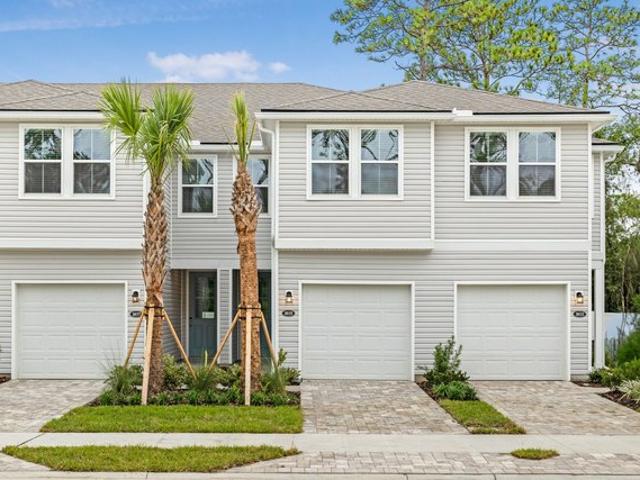 Townhouse for sale in Jacksonville, Florida