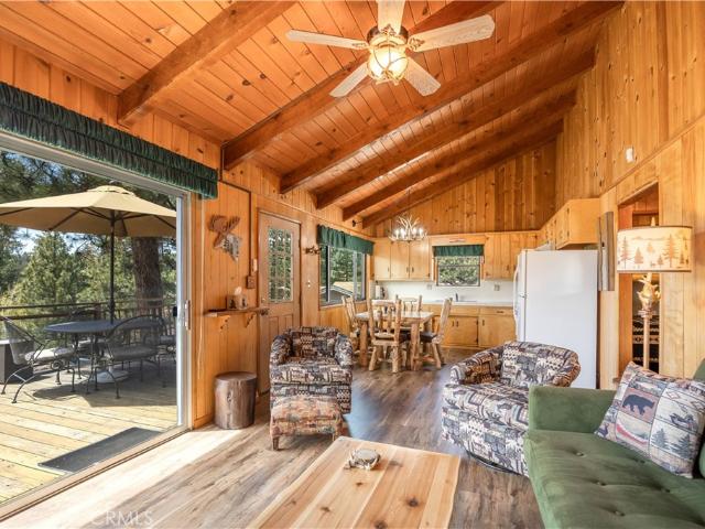House for sale in Fawnskin, California