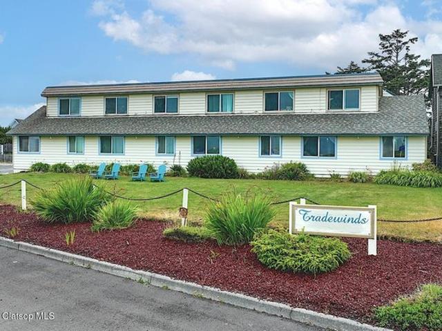 Condo for sale in Oregonia