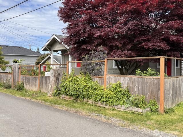 House for sale in Everett, Washington
