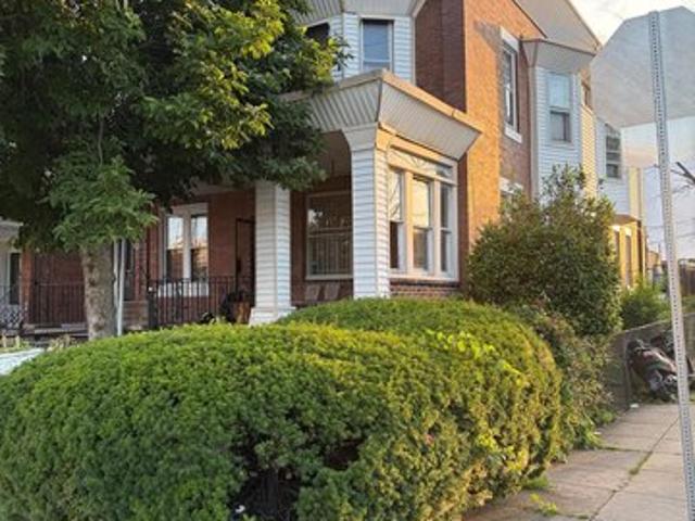 Townhouse for sale in Philadelphia, Pennsylvania